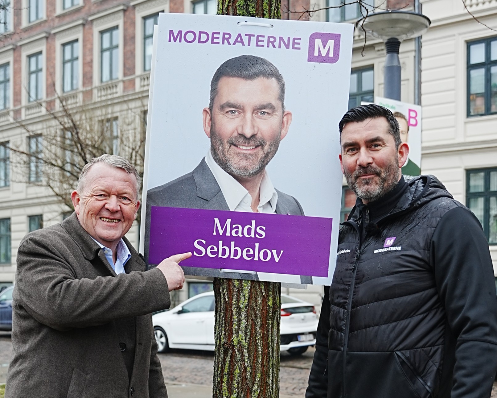 Lars Løkke Rasmussen og Mads Sebbelov Plakatopsætningsdagen Vesterbro København 28.februar 2026